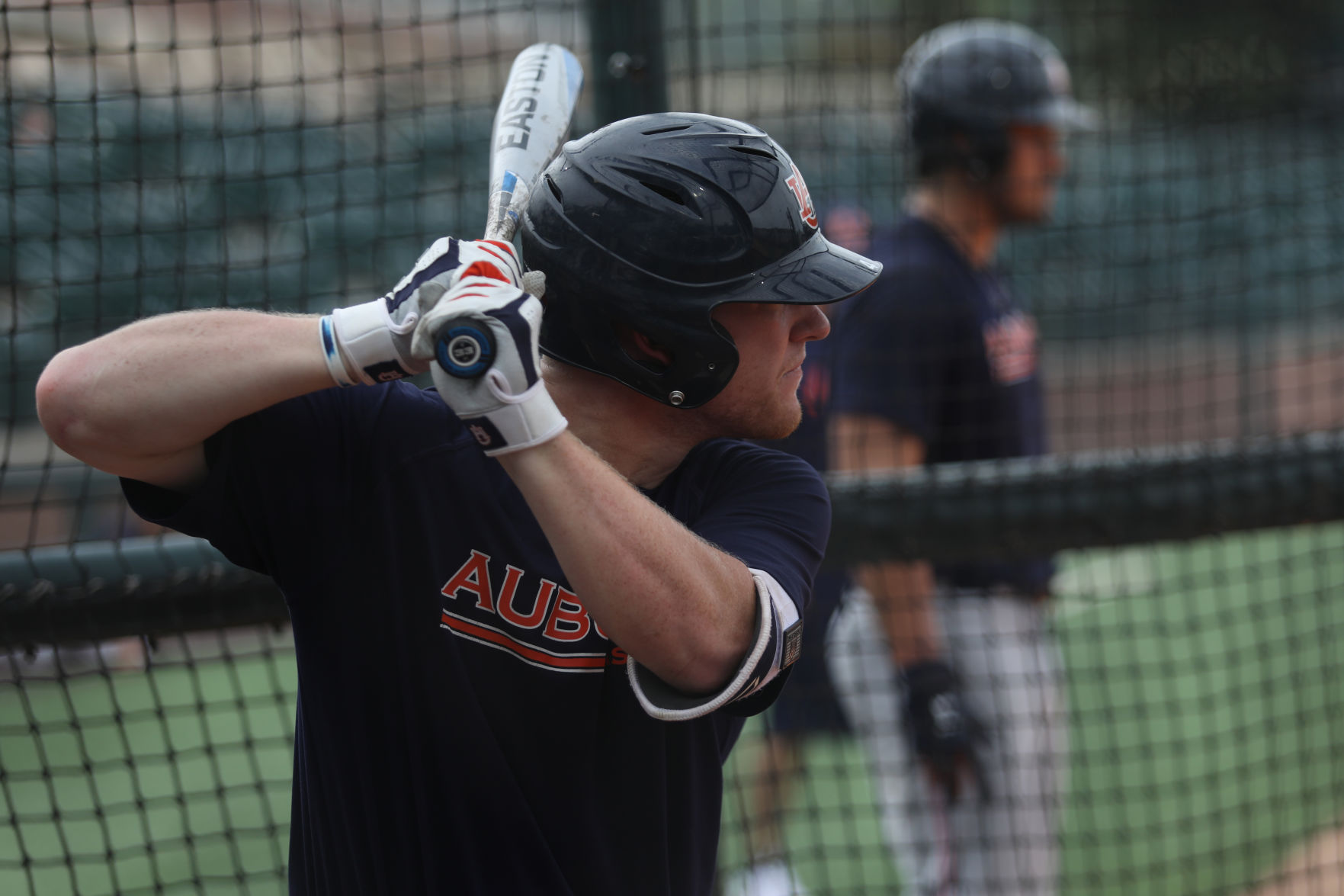 Auburn baseball practices prior to its appearance in the Super Regionals